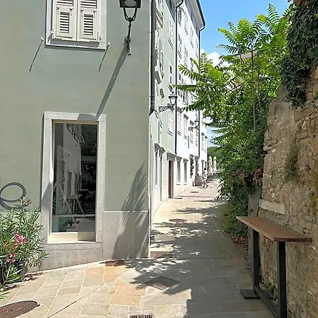 Mura 5&7 3* Τεργέστη